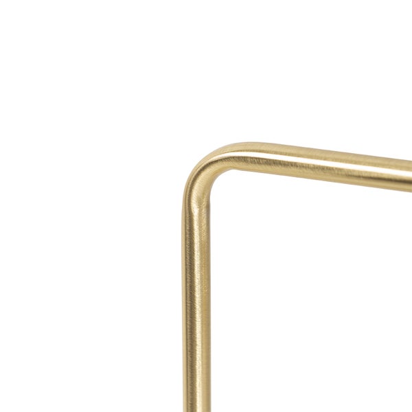 Detailansicht einer gebogenen Metallstange