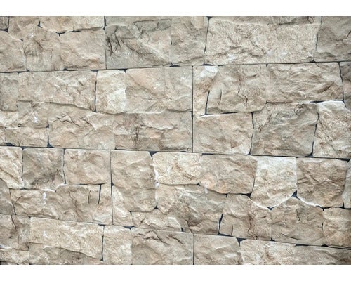 Wandverkleidung aus Steinoptik.