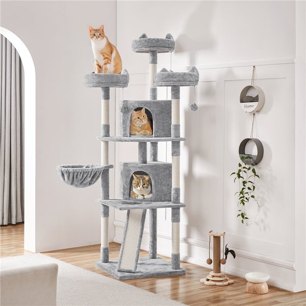 Katzenkratzbaum mit mehreren Ebenen, Höhlen und Spielzeug mit Katzen