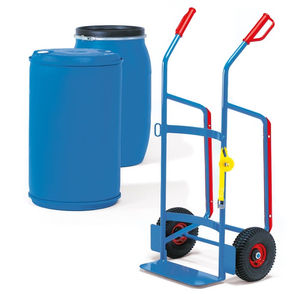 Fasskarre mit zwei blauen Fässern