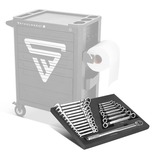Werkzeugwagen mit Ringratschenschlüsselsatz und Drehmomentschlüssel