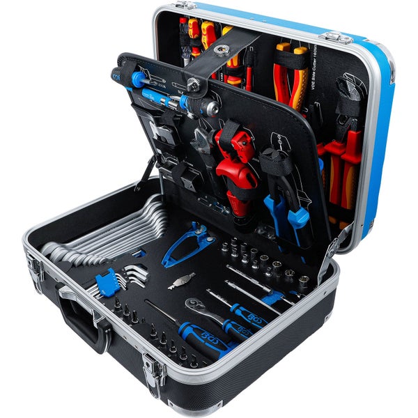 Geöffneter Werkzeugkoffer mit diversen Werkzeugen