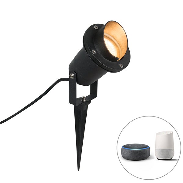 Verstellbarer schwarzer Gartenstrahler mit Erdspieß, kompatibel mit Smart Home Systemen wie Amazon Alexa und Google Home.