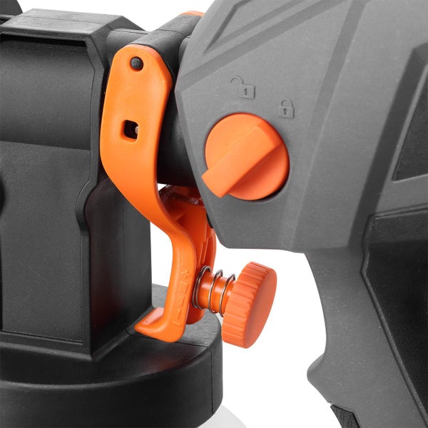 Nahaufnahme eines Farbsprühsystems mit Einstellrad und Verriegelungsmechanismus.
