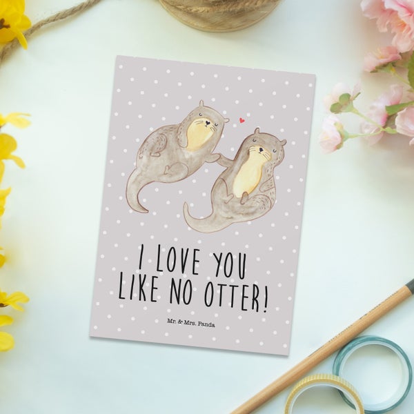 Mr. & Mrs. Panda Postkarte Otter Hände halten - Grau Pastell
