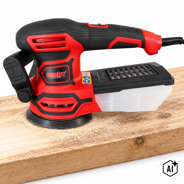 Hecht Multitool 300 Watt mit Schnellspannsystem, Zusatzhandgriff, Koffer und umfangreichem Zubehörset auf einer Werkbank.