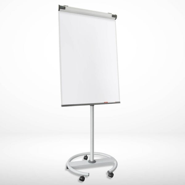 Mobiles Flipchart mit fahrbarem Rundfuß aus Metall und Whiteboardoberfläche.