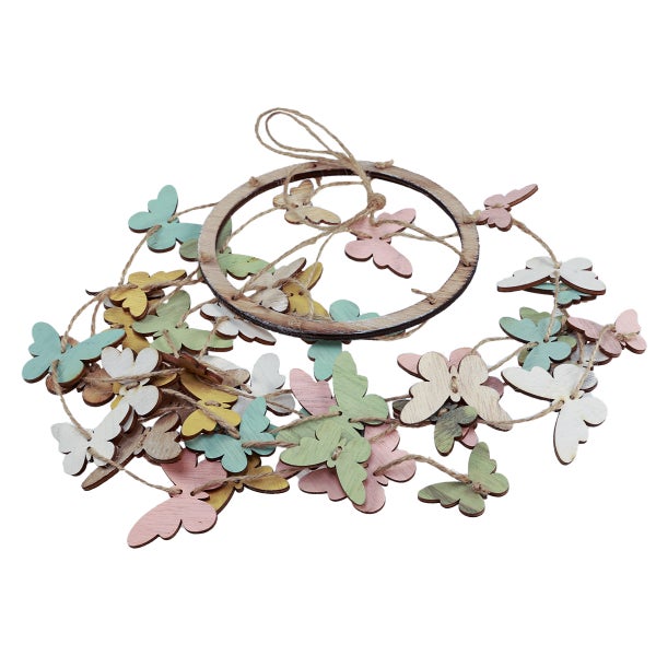 Dekorative Holzgirlande mit Schmetterlingen und Ring