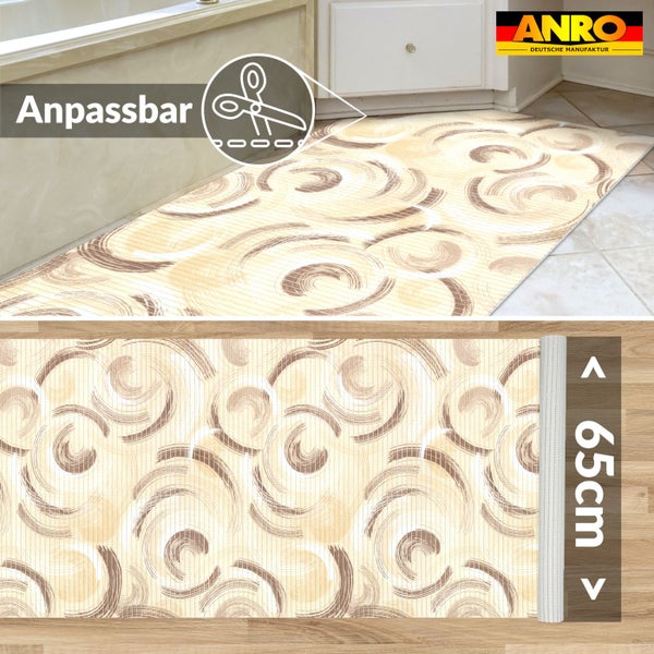 ANRO Logo. Badezimmerläufer mit Wirbelmuster in einem hellen Bad neben einer Wanne, 65 Zentimeter breit und individuell zuschneidbar.