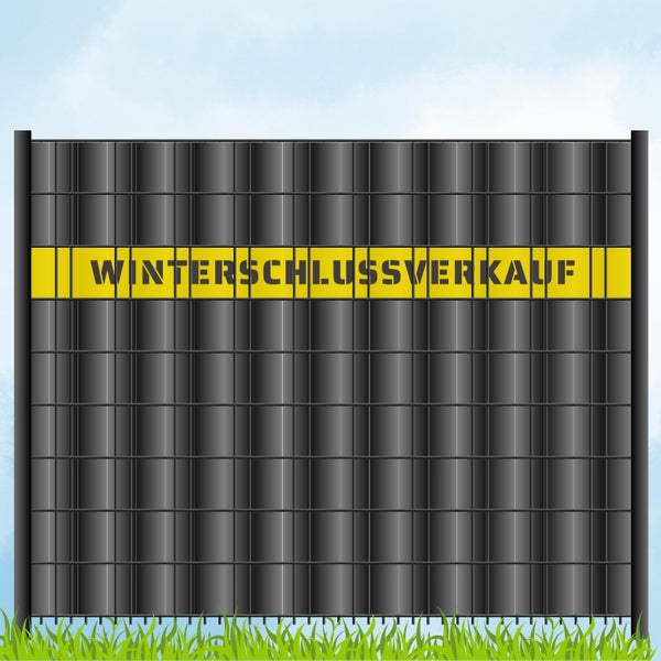 Zaun mit der Aufschrift Winterschlussverkauf