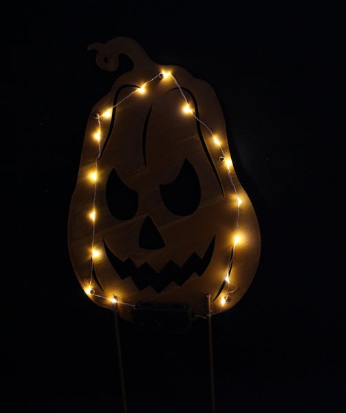 Halloween Kürbis Dekoration mit Beleuchtung für den Aussenbereich