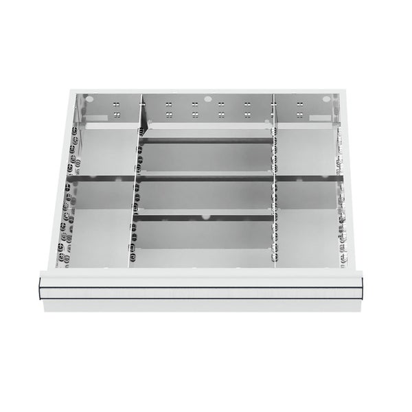 Nahaufnahme eines Teppichs aus geflochtener Jute mit kreisförmigem Muster.