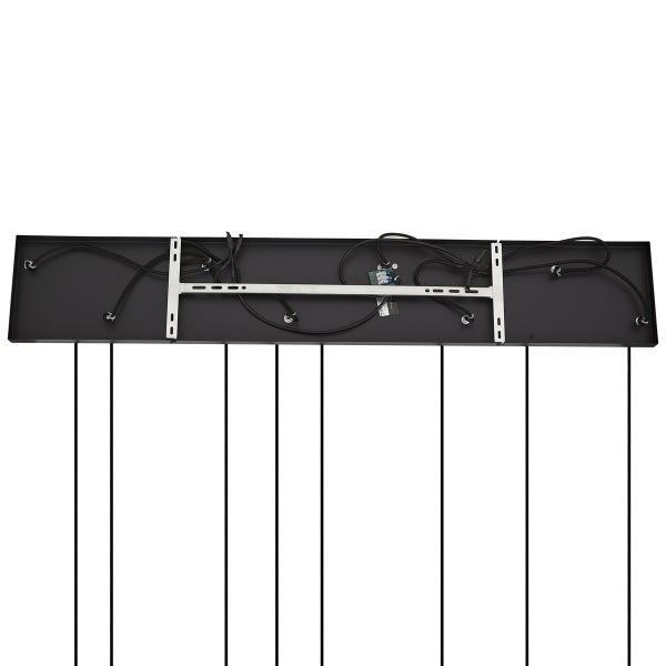 Innenansicht einer schwarzen Pendelleuchte mit Montagehalterung