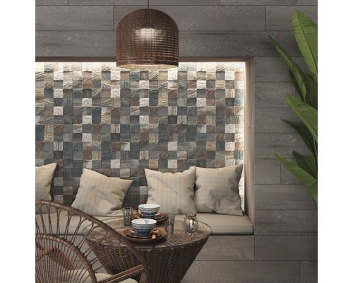 Anro Teppich mit abziehbarer Folie und Anro Logo.