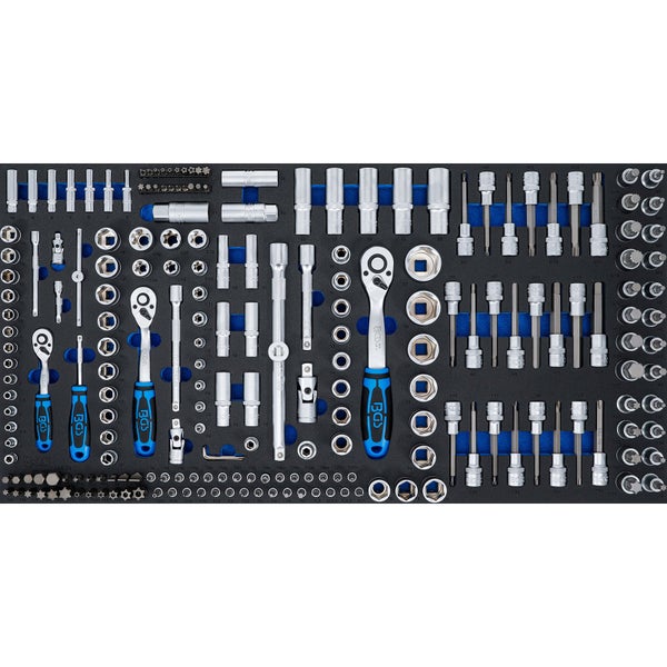 Sortimentskasten mit Ratschen, Nüssen und Bits