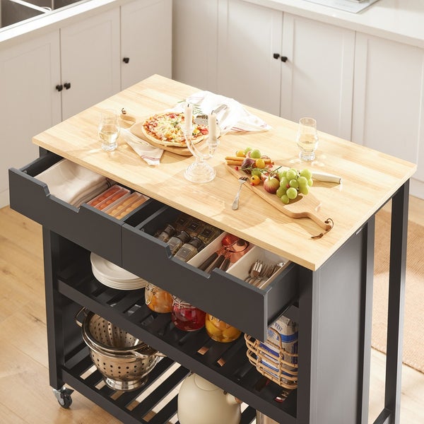 Küchenwagen mit Schubladen und Regalen für zusätzlichen Stauraum in der Küche.