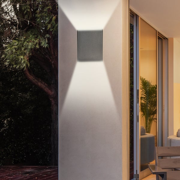 Outsunny Wandleuchte, Außenleuchte mit 3000K Warmweißes Licht, Verstellbarem Leuchtwinkel, IP65 Wasserdichte, 11L x 13B x 16H cm, Alu, Schwarz