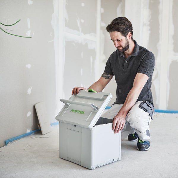 Dekorative Äste in Holzbasis