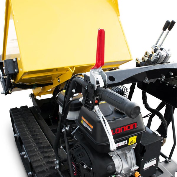 Detailansicht einer Mini-Raupendumper-Steuerung mit Loncin Logo