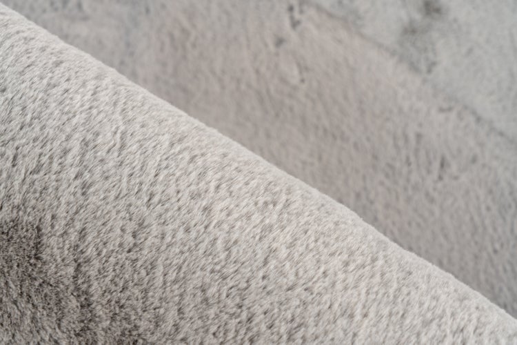 Strukturaufnahme von Kunstfell mit weicher Textur