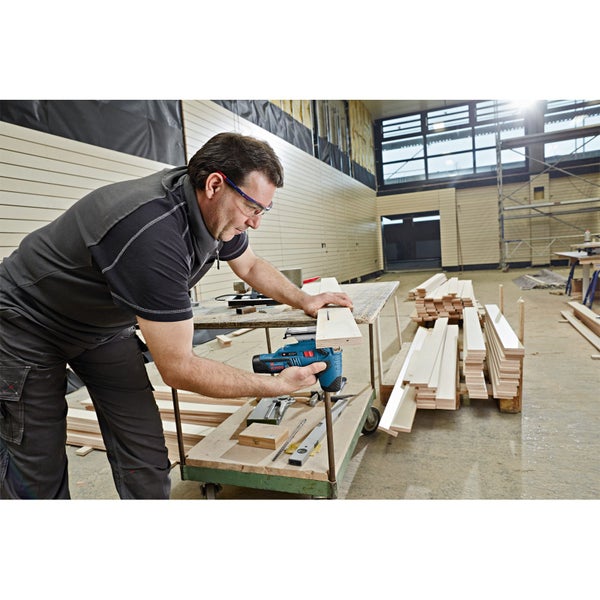 Bosch Akku-Stichsäge GST 12V-70 / 2x 3,0 Ah Akku + Ladegerät im Softbag