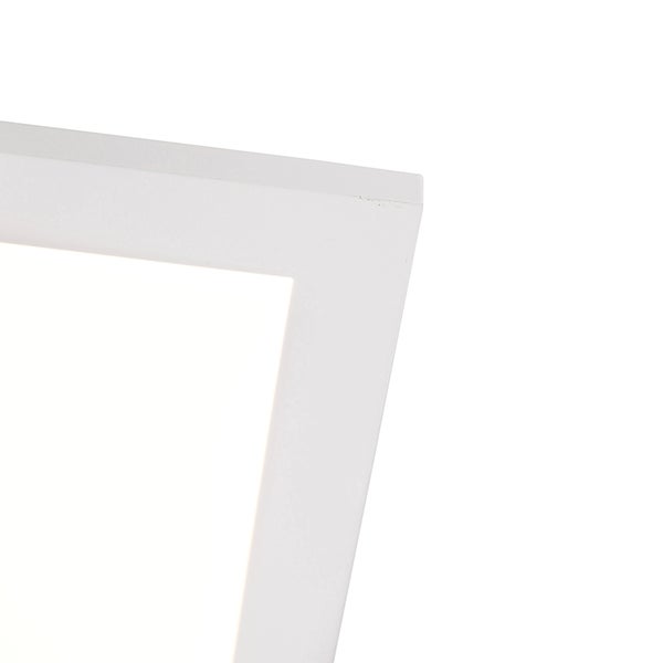 Detailansicht einer weißen Lampe