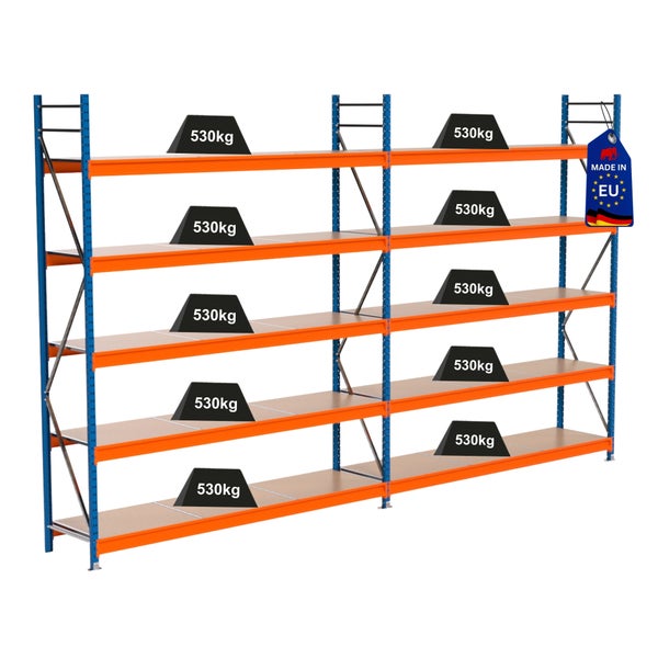 Schwerlastregal mit mehreren Ebenen und einer Traglast von 530 Kilogramm pro Ebene