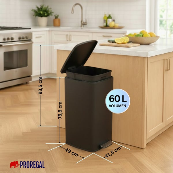 Schwarzer 60 Liter Tretmülleimer in heller Küche. Maße: 75,5 Zentimeter hoch, 49 Zentimeter breit, 41,5 Zentimeter tief. Proregal Logo.