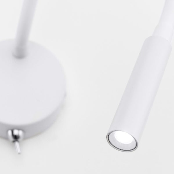 Moderne LED Wandleselampe mit flexiblem Arm und Schalter