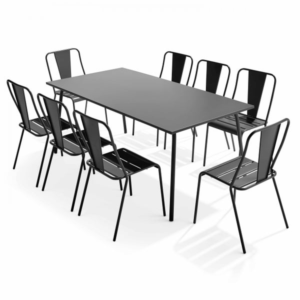 Moderne Essgruppe aus Metall bestehend aus einem rechteckigen Tisch und acht Stühlen.