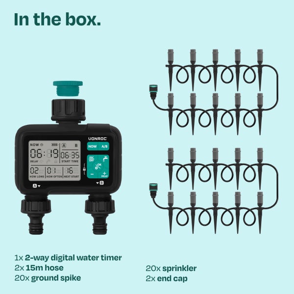 Set mit digitaler Zwei-Wege-Bewässerungsuhr, zwei 15 Meter Schläuchen, 20 Erdspießen mit Sprinklern und zwei Endkappen.
