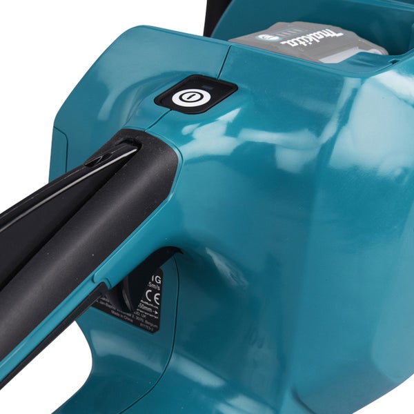 Makita UC011GZ Akku-Kettensäge 40V max. Solo