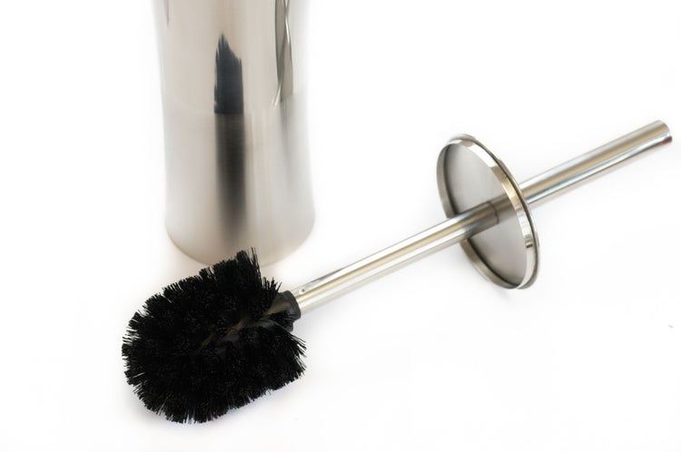 WC-Bürstengarnitur aus Edelstahl mit schwarzem Bürstenkopf und zylindrischem Halter.
