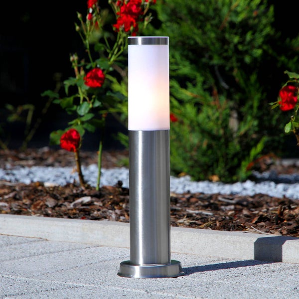 Lindby Außenleuchte Kristof (spritzwassergeschützt (Modern) in Alu aus Edelstahl (1 flammig, E27) - Wegeleuchte Pollerleuchte Wegelampe Sockelleuchte