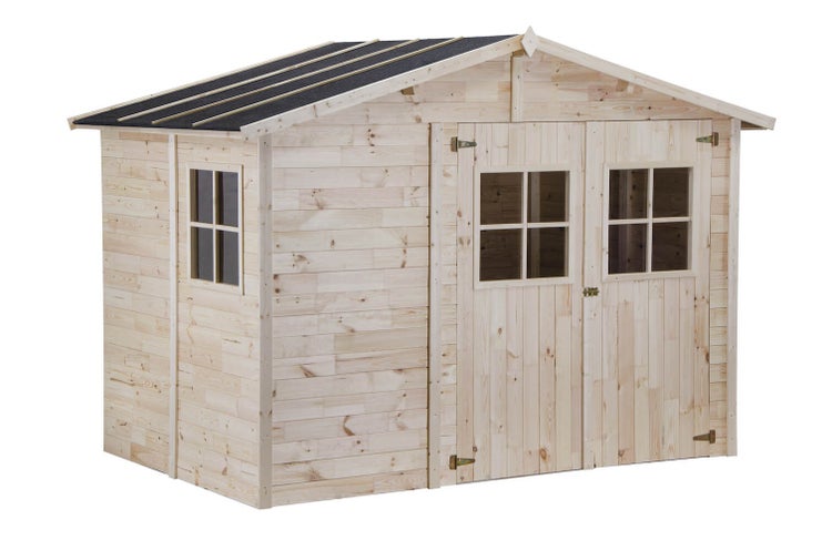 Gemüsebeet mit Unkrautvlies und jungen Pflanzen