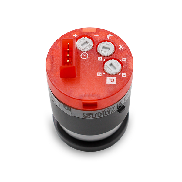 Steinel Sensormodul mit Einstellreglern für Zeit, Dämmerung und Programm.