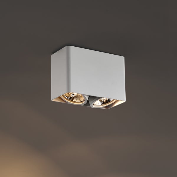 Quadratische Deckenleuchte mit zwei Lichtquellen