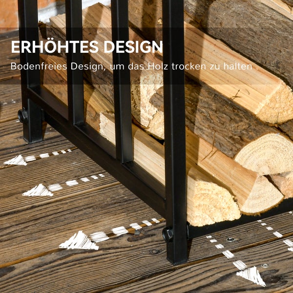 Erhöhtes Brennholzregal aus Metall mit Holz auf einem Holzboden