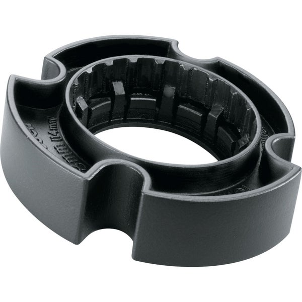 Bosch Absaugadapter aus schwarzem Kunststoff für Elektrowerkzeuge mit Kerben und gezahntem Innenring.