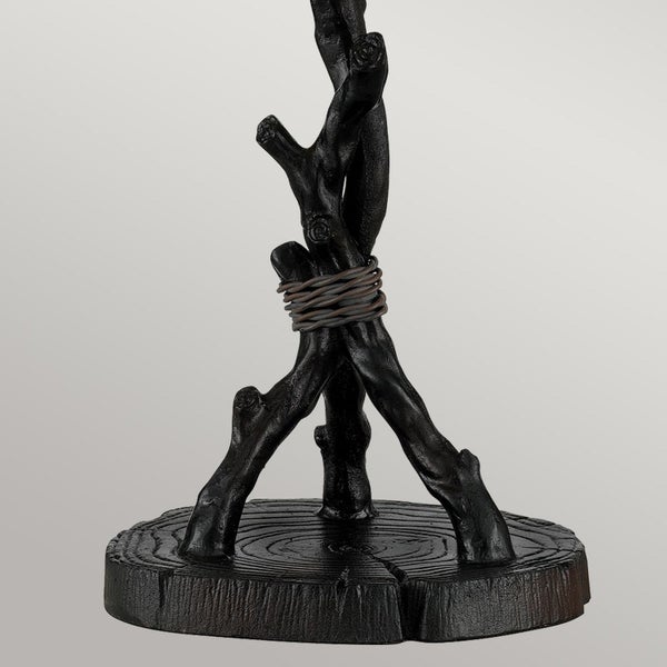 Dekorative Tischleuchte mit Ästen und Baumscheibe