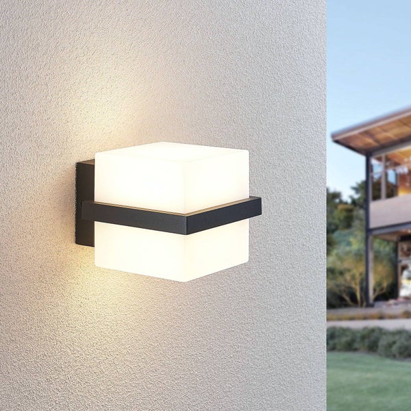 Lindby LED Wandleuchte außen Auron (spritzwassergeschützt (Modern) in Schwarz (2 flammig, ) - Außenwandleuchten Wandlampe Led Außenlampe Outdoor für Außenwand/Hauswand