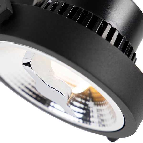 Runder LED Einbaustrahler mit reflektierender Optik für die Deckenmontage