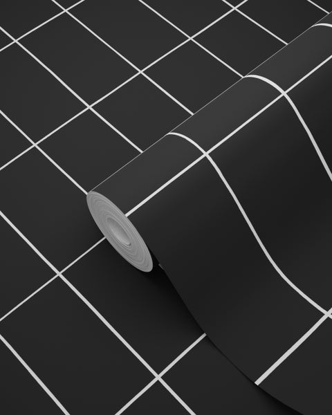 Tapetenrolle mit grafischem Karomuster