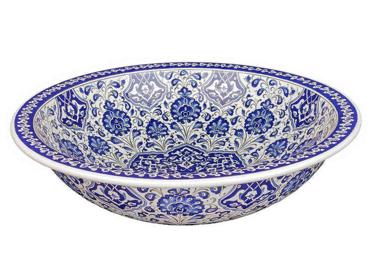 Waschbecken aus Keramik mit Blumenmuster