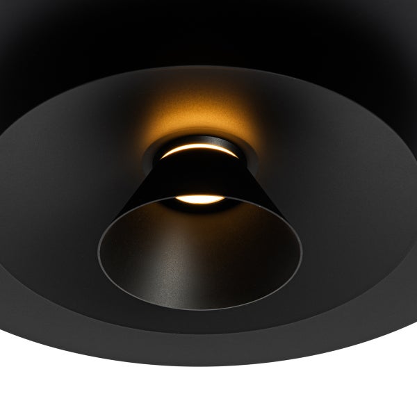 Schwarze Deckenleuchte mit Kegelform