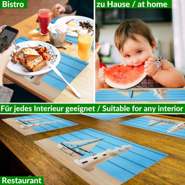 Platzsets mit maritimem Motiv aus Leuchtturm und Segelboot auf blauem Holzgrund in verschiedenen Alltagssituationen bei Tisch.