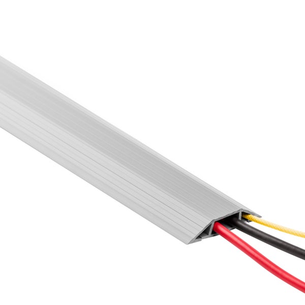 Kabelkanal aus Metall für die geordnete Verlegung von Elektrokabeln.