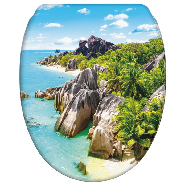 Toilettensitz mit hochwertigem Fotodruck eines tropischen Strandes mit Felsen, Palmen und Meer.