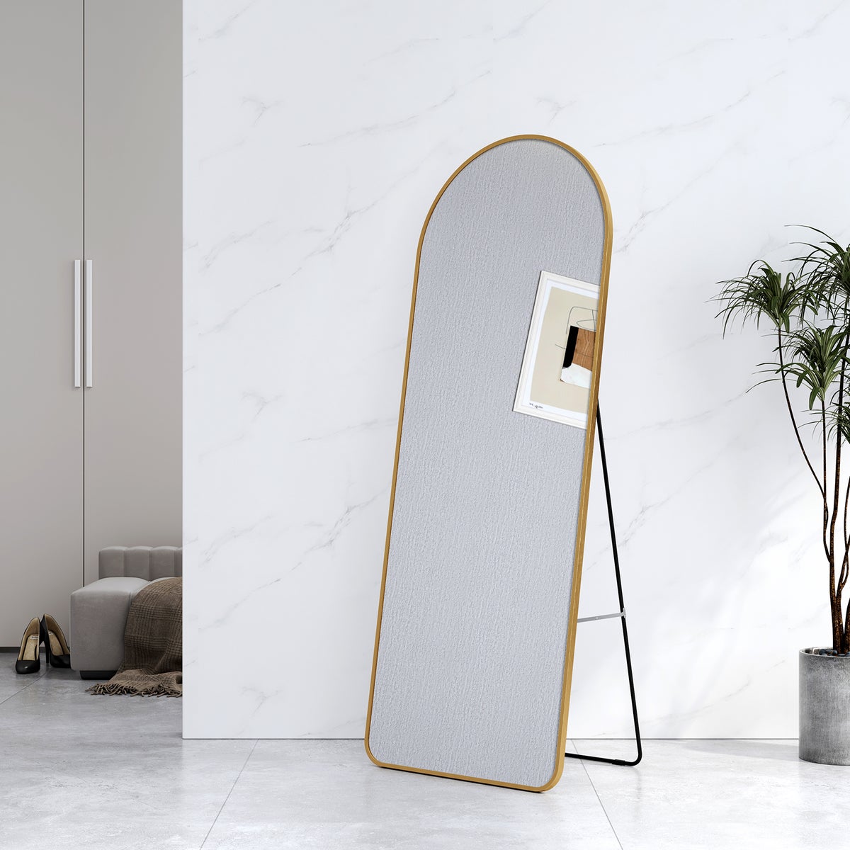 EMKE Bogen Standspiegel Ganzkörperspiegel mit Rahmen aus Aluminiumlegierung für Wohn-,Schlaf-, Aufenthalt und Ankleidezimmer, Gold, 160x60cm