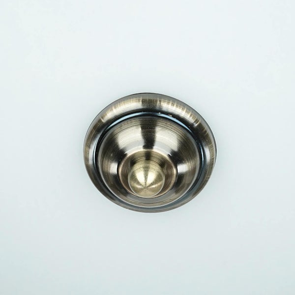 Möbelknopf aus Metall